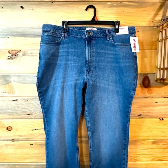 Wrangler high rise - Picture 1 of 8